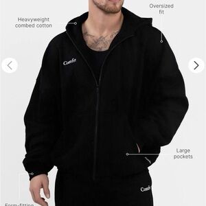 Comfrt Cloud Zip Hoodie Black *with tags*